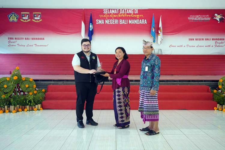 Bupati Kediri Ingin Bangun Boarding School di Kabupaten Kediri Seperti SMAN Bali Mandara