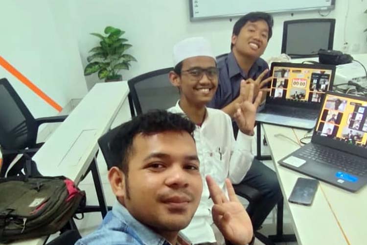 Tim Humaniora UIN Malang Raih Medali Perak di Kampusiana Klasmiting