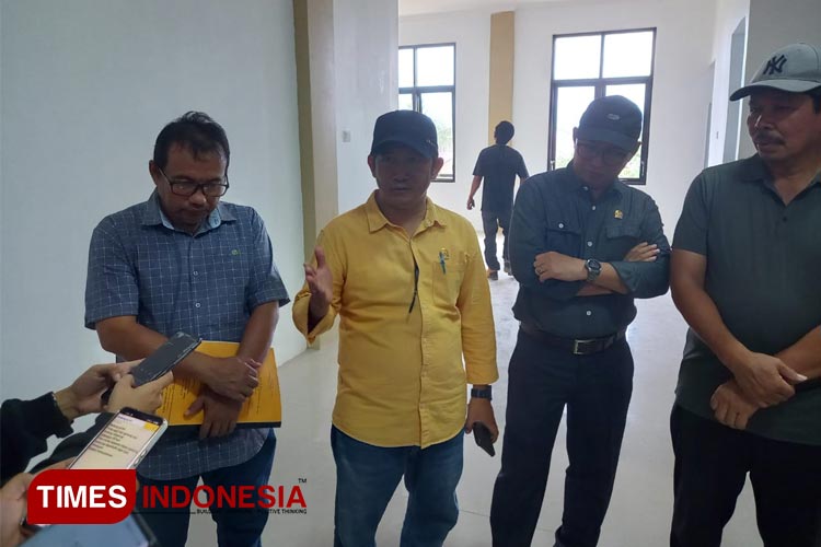 Turap Api&#45;Api Belum Kelar, Pansus LKPJ Bontang Minta Maksimalkan Tenaga Kerja dan Pengawasan