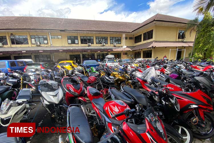 100 Kendaraan Knalpot Brong di Malang Diamankan Polisi