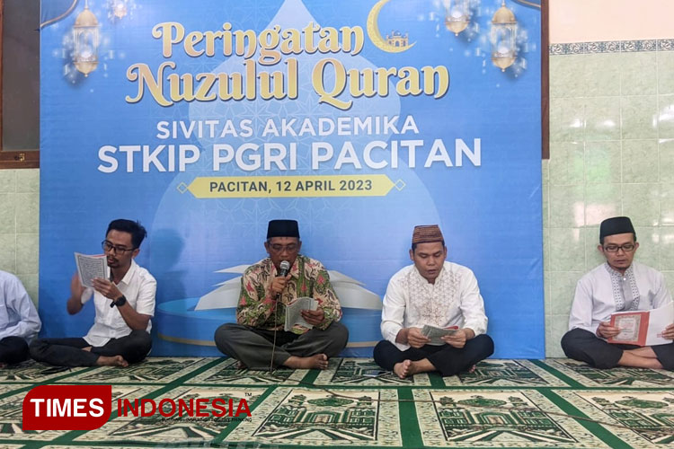 Peringati Nuzulul Quran, STKIP PGRI Pacitan Gelar Khotmil Quran