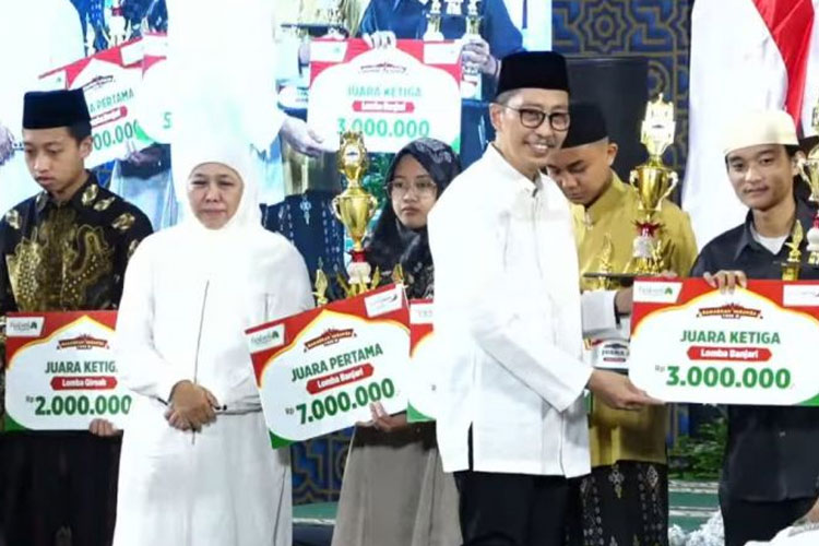 Seni Islami Unisma Malang Juara 3 Festival Ramadhan Bersama Bank Jatim Syariah