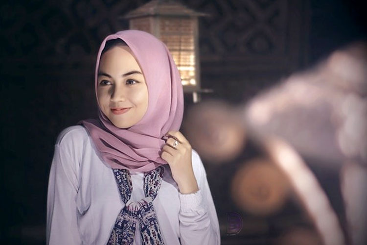 Tips Memilih Hijab Sesuai Dengan Bentuk Wajah
