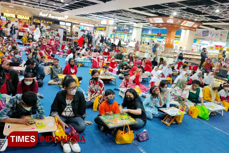 Lomba Mewarna QR Art pertama pada Agustus 2022 di Matos diikuti ratusan peserta, Minggu (4/9/2022). (Foto: TIMES Indonesia)