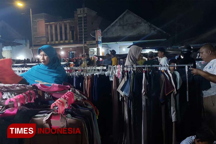 Jelang Idul Fitri 1444-H, PKL Dadakan Bermunculan di Pusat Kota Daruba