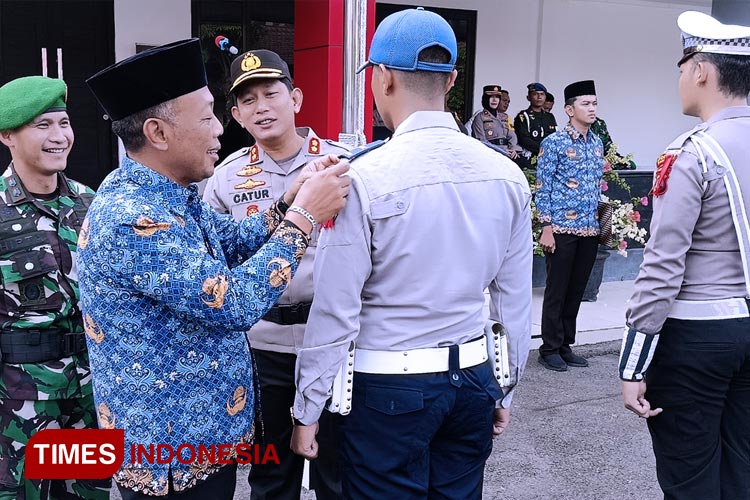 Bupati Ponorogo Minta Petugas Operasi Ketupat Semeru Berikan Layanan Terbaik
