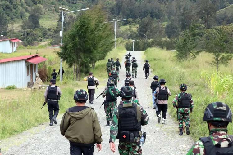 Anggota TNI. (FOTO: Puspen)