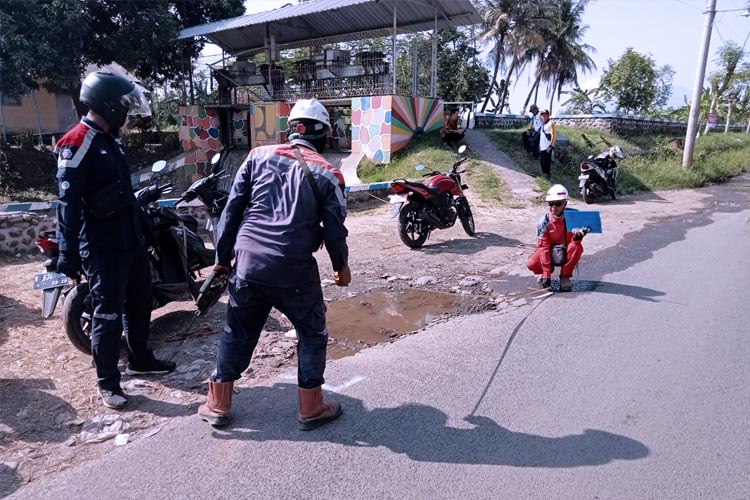 Terdampak Tol Paspro, Ruas Jalan Di 3 Kecamatan Di Probolinggo Rusak ...