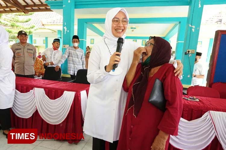 Penyaluran Bansos Sembako dan PKH di Banyuwangi Capai 98 Persen