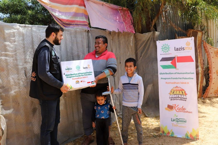 Muhammadiyah Salurkan Ribuan Paket Ramadan untuk Warga Palestina