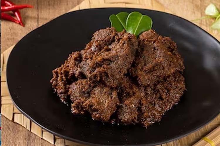 Rendang khas Indonesia. (Foto: michaelnero/Freepik)