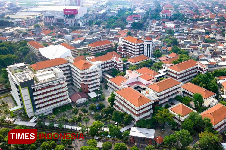 Ubaya Raih Akreditasi Unggul dari BAN-PT, Rektor: Kinerja Unggul Sudah jadi Tradisi