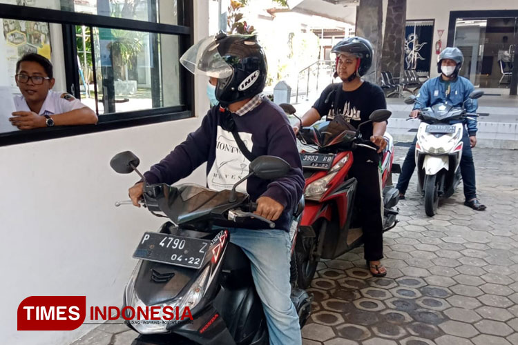 Keren, Banyuwangi Punya Layanan Adminduk Drive Thru