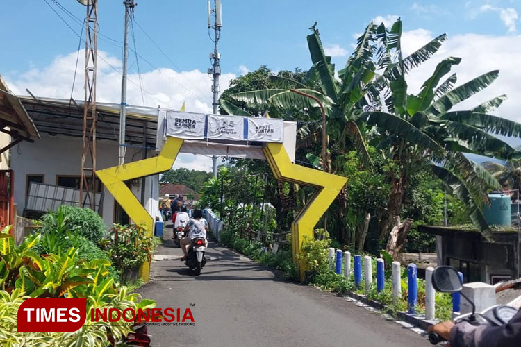 Lokasi jembatan Pelor Kota Malang yang sempat di lintasi oleh mobil. (Foto: Rizky Kurniawan Pratama/TIMES Indonesia)