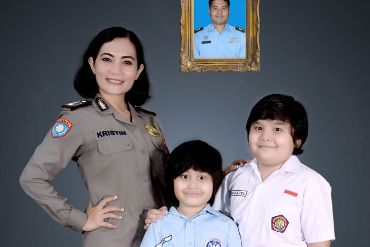 Anak-Anak Itu Warisi Jiwa Patriotisme Ayah yang Sudah Tiada