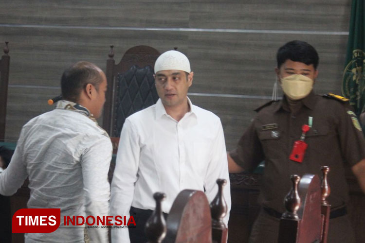 Ferry Irawan Dituntut 1,5 Tahun, Ini Hal yang Memberatkan