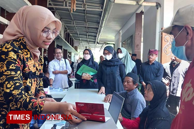 Hore, Warung Dampingan Projo Dapat Program Bantuan ‘Wenak’ dari Bupati Banyuwangi