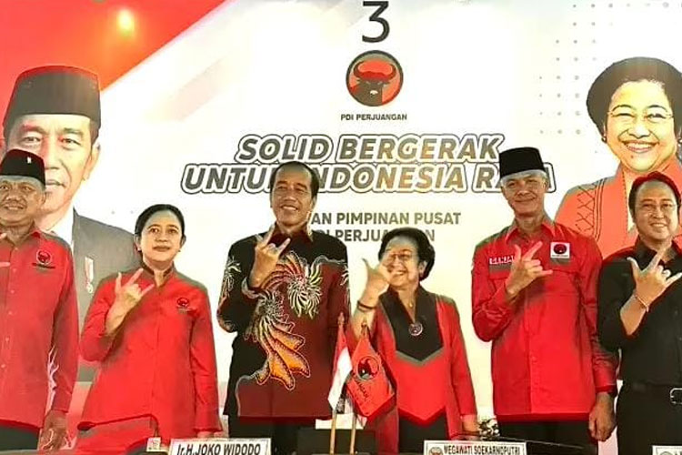 Survei Charta Politika: Pasca Deklarasi Elektabilitas Ganjar 36,6%, Prabowo 33,2%, dan Anies 23%