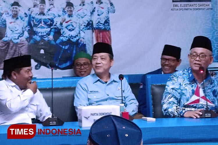 Politisi Kawakan Banyuwangi Pun Memilih Gabung Demokrat
