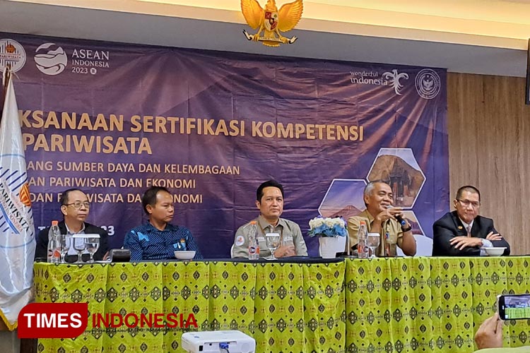 Dinas Pariwisata Kota Malang Dukung Adanya Sertifikasi Pemandu Wisata