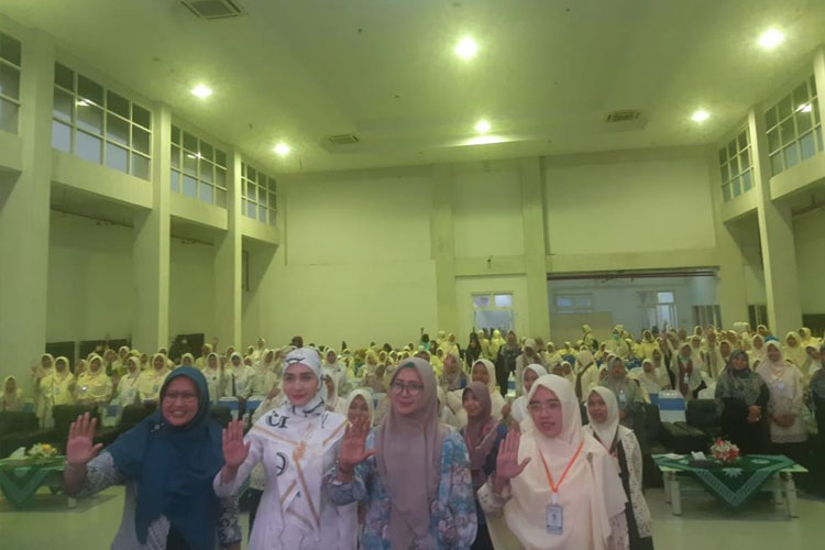 Tiga Tokoh Wanita Inspiratif Hadir di UMG, Motivasi Kader Nasyiah