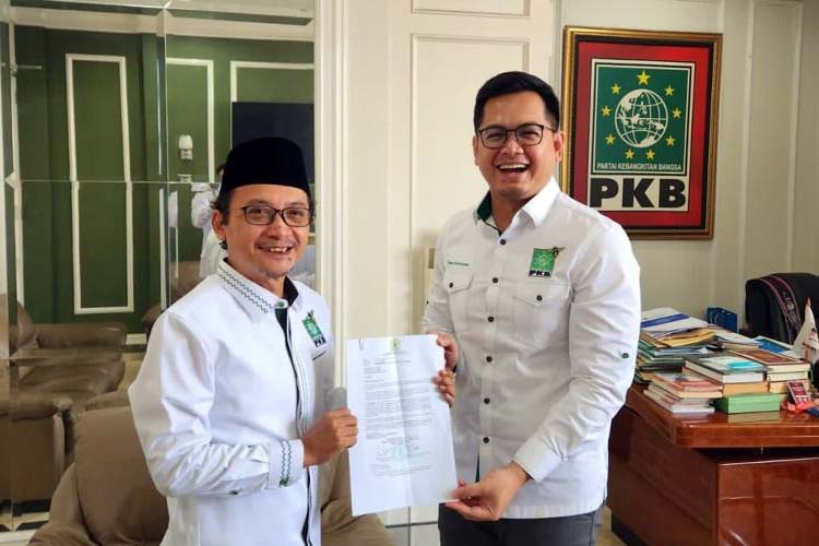 Sekjen DPP PKB, Hasanudin Wahid bersama Ketum Garda Bangsa, Tommy Kurniawan. (Foto: Dok PKB)