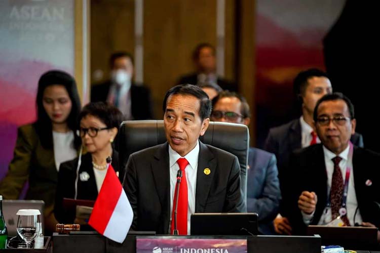 Jokowi: Mari Kobarkan Semangat Kolaborasi Di KTT Ke-42 ASEAN - TIMES ...