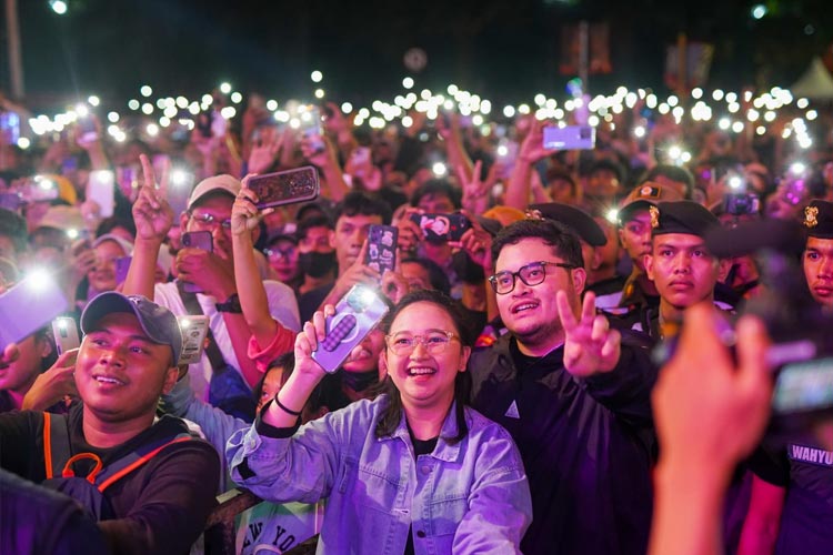 konser-semarak-budaya-2.jpg