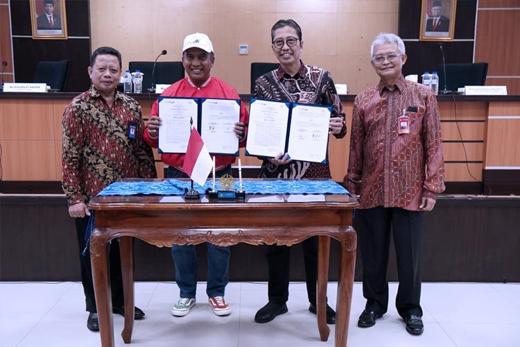 Bank Jatim dan Unesa Tanda Tangani MoU Bidang Bisnis dan Akademis