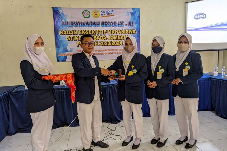 Abdul Azis Nahkoda Baru BEM STIKes Husada Jombang