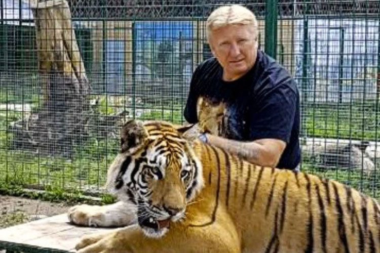 Ngeri, Pemilik Kebun Binatang di Slovakia Dimangsa Singa Hingga Habis