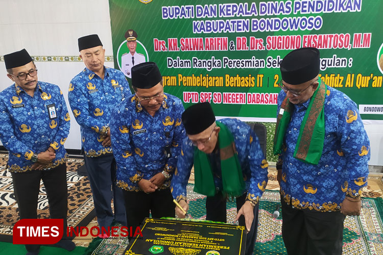 SDN Dabasah 1 Bondowoso Diresmikan Jadi Sekolah Unggulan