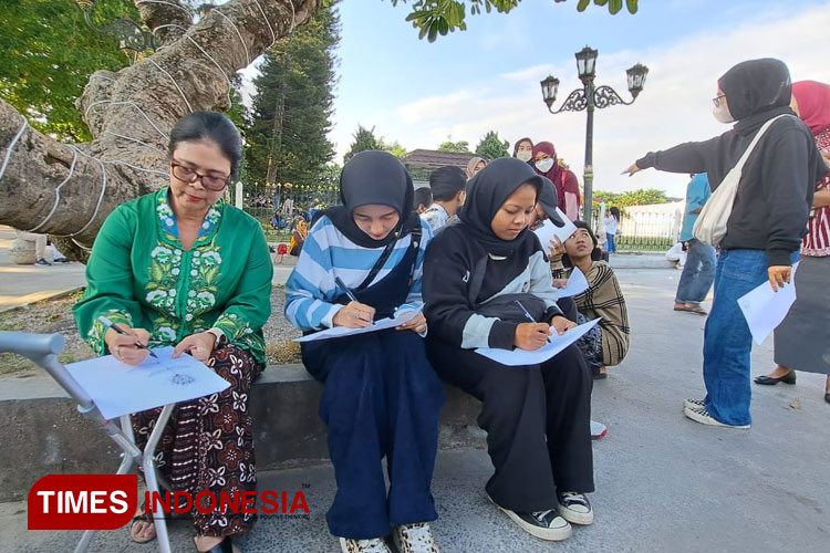 KGBRay Paku Alam X Sebut Anak-Anak Bisa Berimajinasi Secara Kreatif di Ajang Flashmob Menggambar Bersama