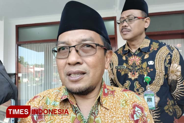 Afandi, Kepala Kemenag Kota Blitar (Foto: Nur Al Ana/TIMES Indonesia)