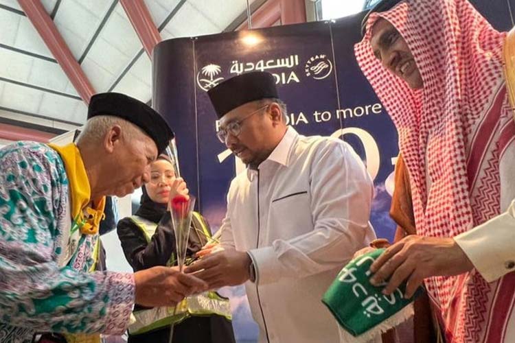 Pemerintah Indonesia Memprioritaskan Kesejahteraan Jemaah Lansia dalam Kegiatan Haji