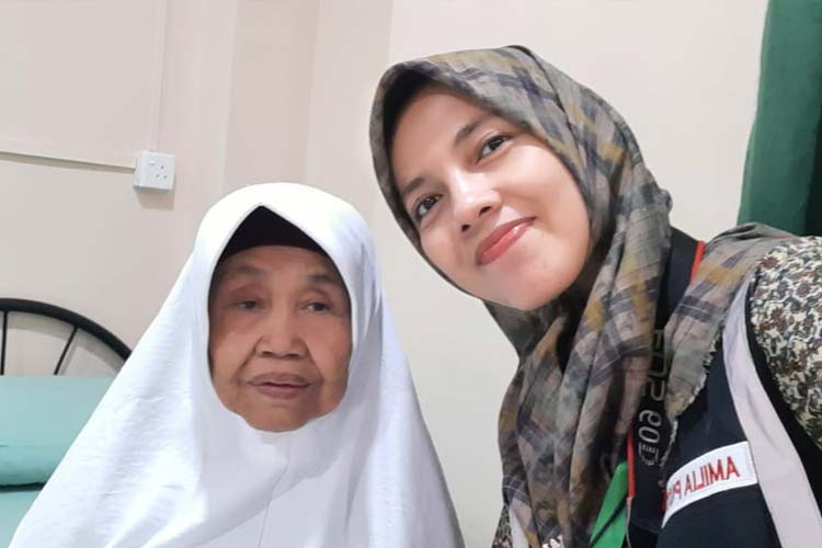 Cerita Tukiratin, Nenek Penyadap Karet Berangkat Haji di Usia 87 Tahun