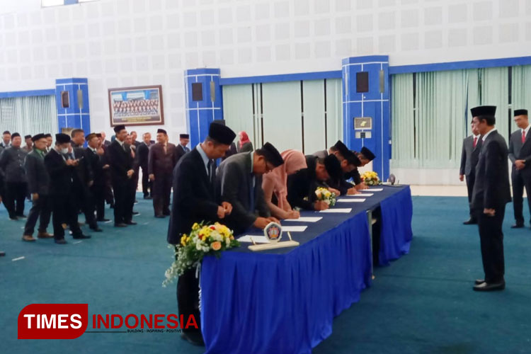 Lantik 60 Pejabat Jurusan, Polinema Fokus Perbaikan Kwalitas Dan Mutu Akademik.