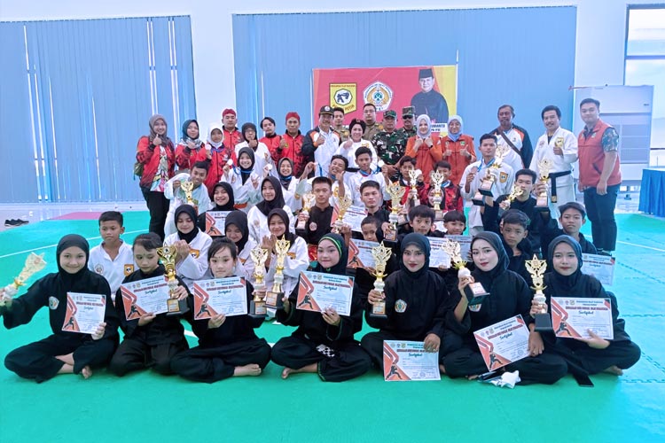 Perisai Putih Indonesia Gelar Festival Pencak Silat Nusantara - TIMES ...