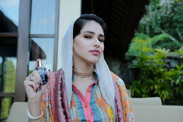 Pengusaha Muda Putri Permata Dapat Pujian Princess of Bahrain dengan Deluce Perfume