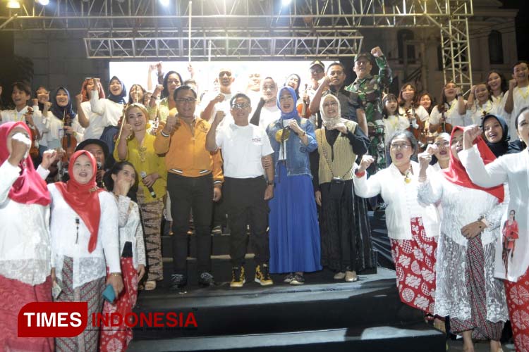 Angkat Bersama Kita Kuat, Semarak Malang 109 Kayutangan Meriah