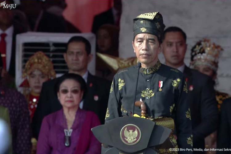 Tangkap layar Presiden Joko Widodo memberikan amanat dalam Upacara Peringatan Hari Lahir Pancasila di Lapangan Monas, Jakarta, seperti ditayangkan dalam YouTube Sekretariat Presiden, Kamis (1/6/2023). (ANTARA/Mentari Dwi Gayati)