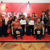 Kades Sumberdem Kabupaten Malang Raih Juara Pertama Paralegal Justice Award 2023