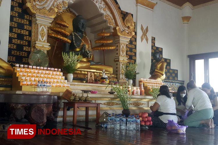 Umat-Budha.jpg