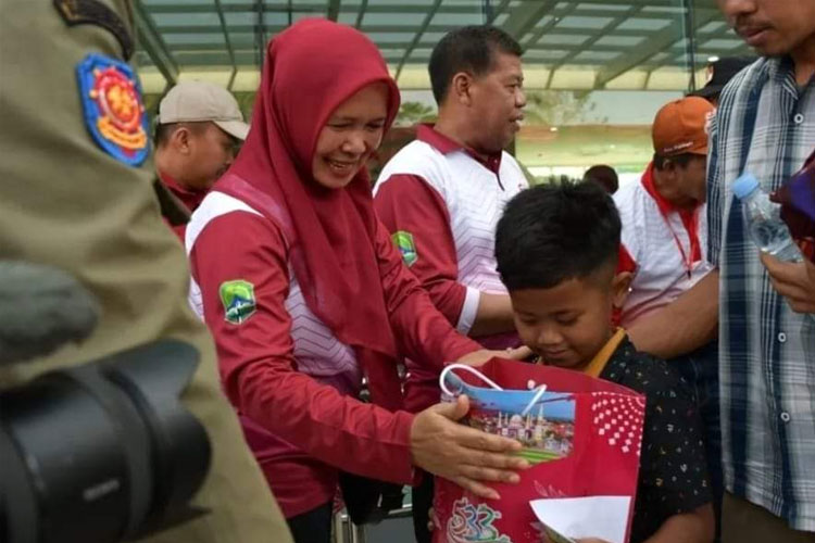 Peserta khitanan massal gratis yang dilaksanakan oleh Pemkab Majalengka. (FOTO: Diskominfo Majalengka for TIMES Indonesia)