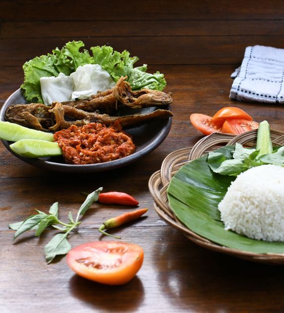Pecel-Lele.jpg