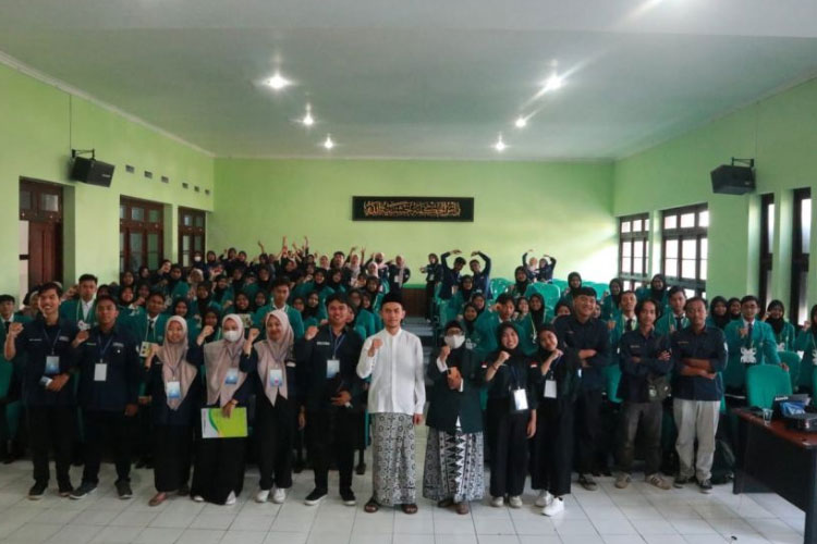 FMIPA Unisma Malang Mencetak Pemimpin Perubahan Melalui Diklat Dan ...