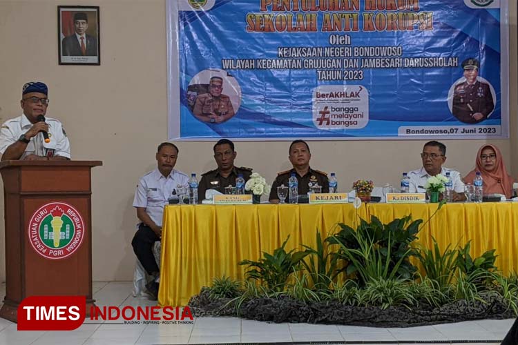 Disdik Pemkab Bondowoso Gandeng Kejaksaan Edukasi Sekolah dalam Mengelola Keuangan