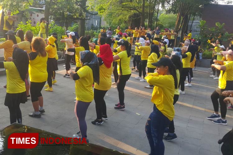 Senam Sehat Rekan Indonesia, Dorong Warga Kediri Peduli Kesehatan