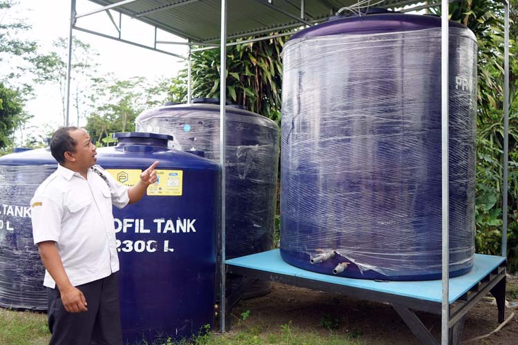 Bupati Kediri Bangun Intalasi Pengolahan POC di Sentra Nanas Karena Tidak Mendapatkan Alokasi Pupuk Subsidi