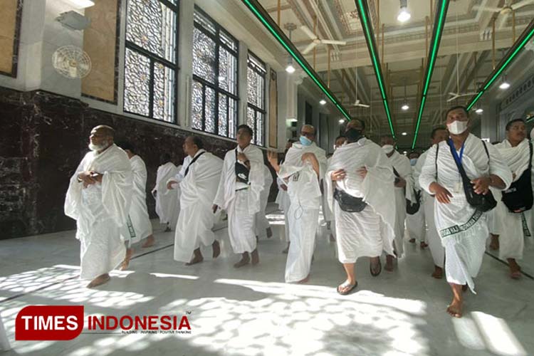 Jemaah Haji Indonesia Diimbau Saling Membantu Antar Sesama